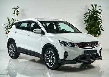 Geely Coolray Вид 3