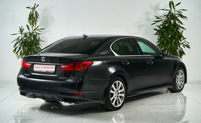 Lexus GS