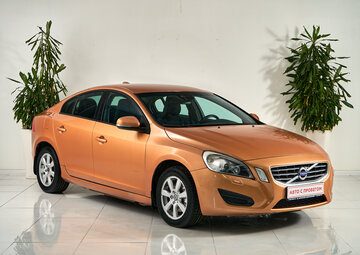 Volvo S60 Вид 3