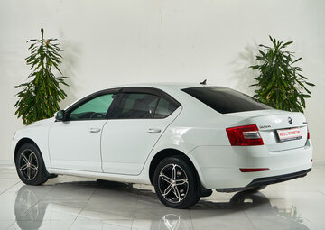 Skoda Octavia Вид 4