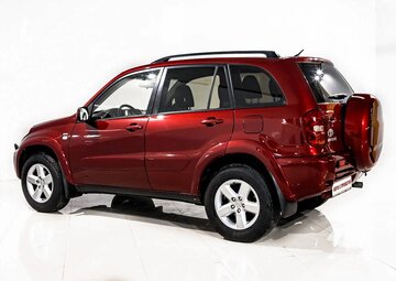 Toyota RAV4 Вид 4